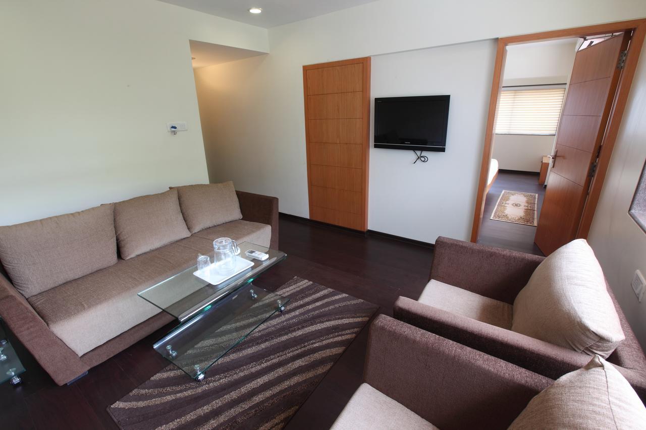 Motel Visava Mahad Ruang foto